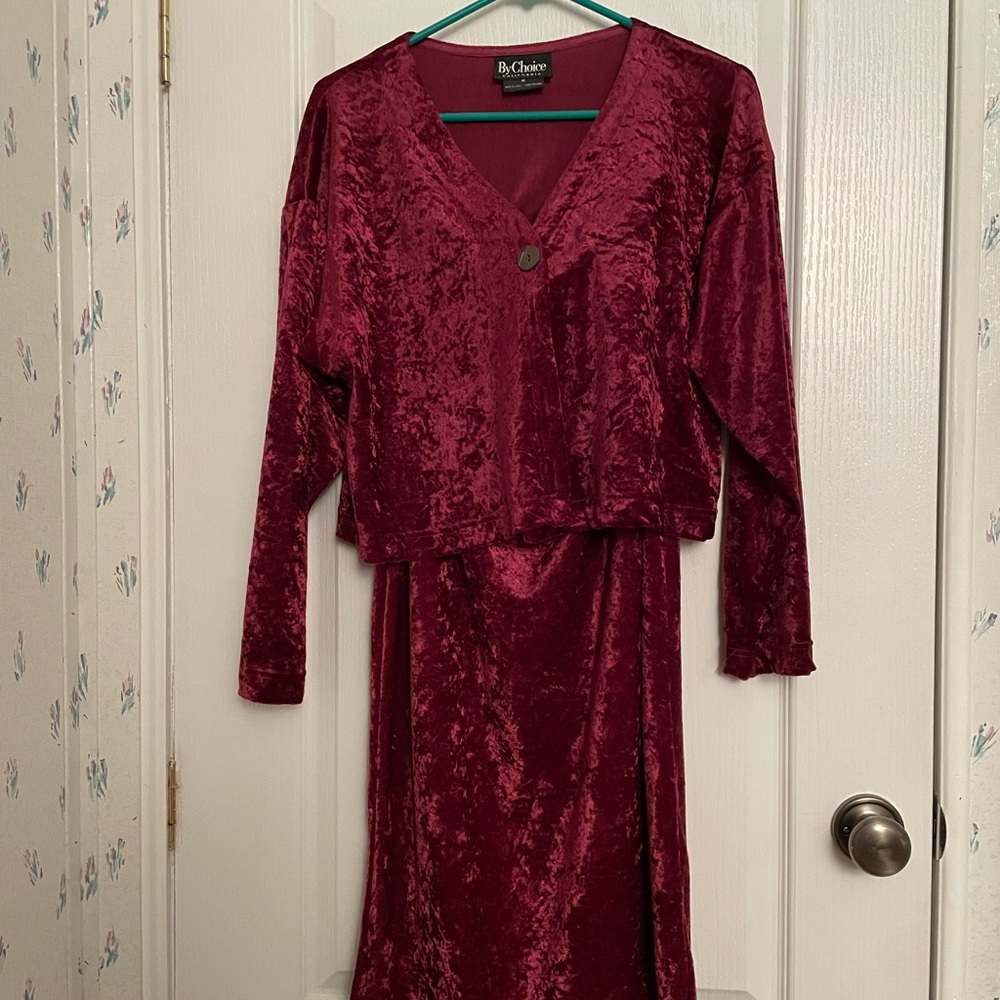 By Choice of California Women’s retro romantic 2 piece Burgundy Maxi Dress